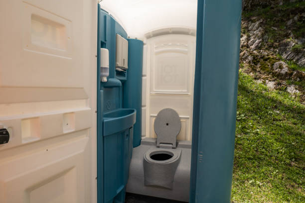 Best Porta potty rental for outdoor events  in Byesville, OH